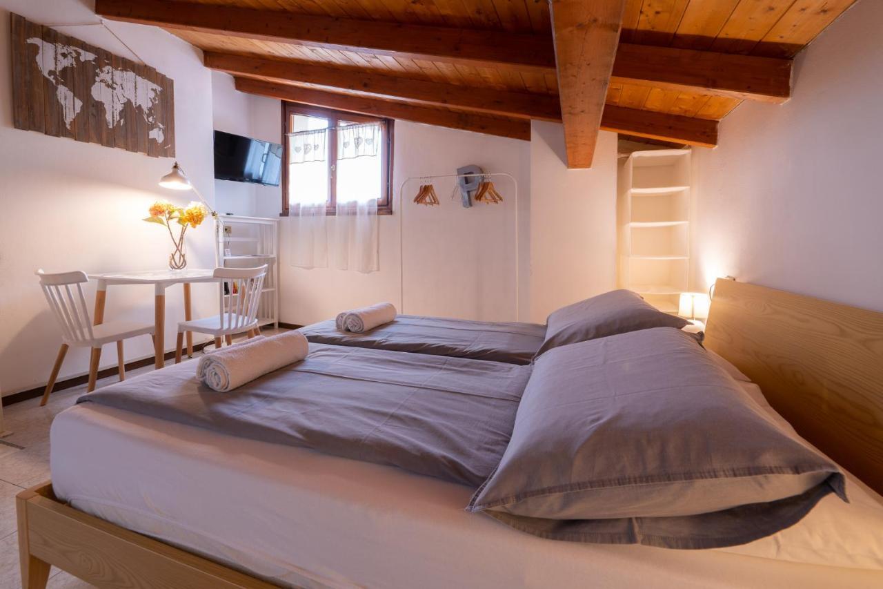 Aparthotel Mama 2*